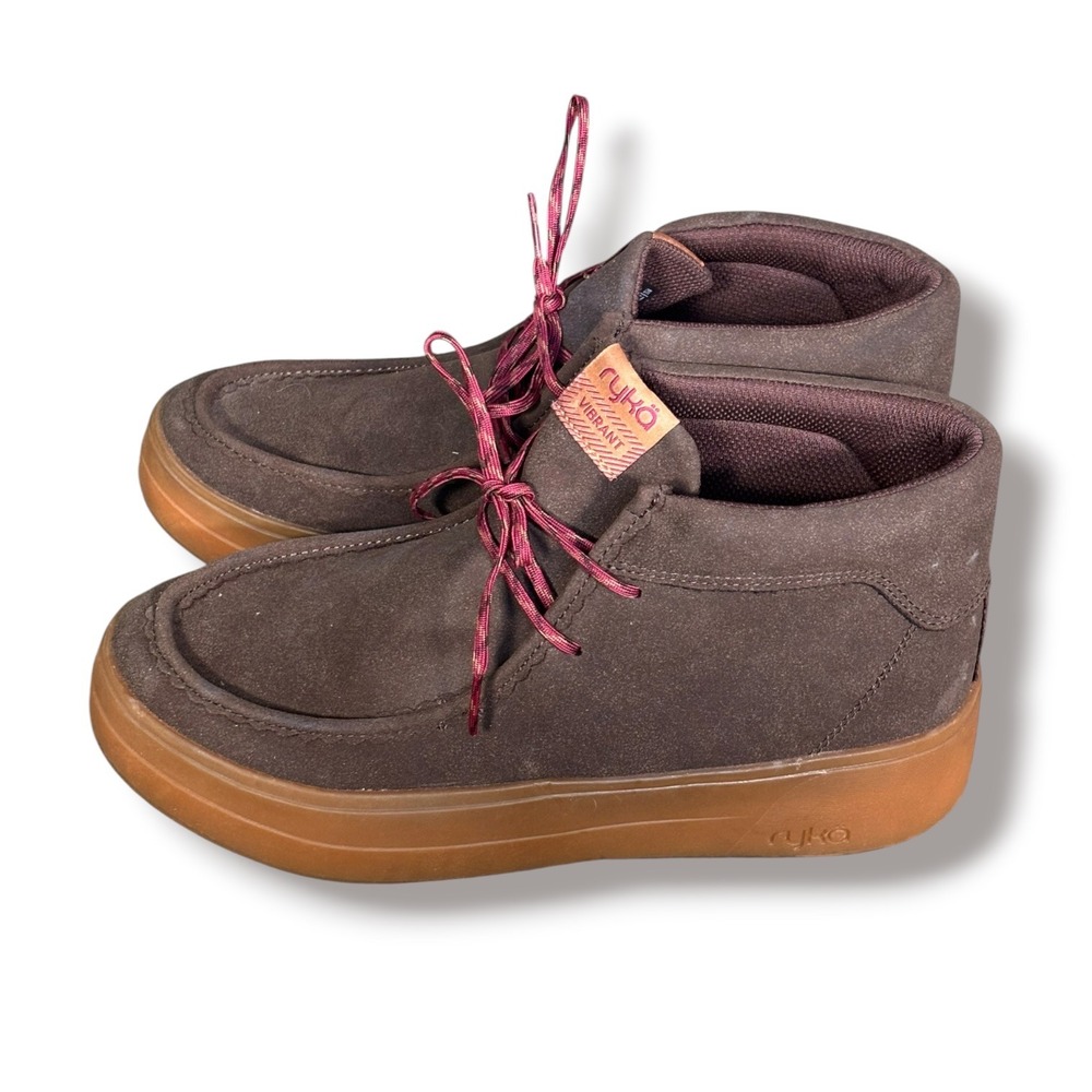 Ryka Vibrant Brown Faux Suede Chukka Moc Toe Ankle Booties Gum Sole Wide 9.5W